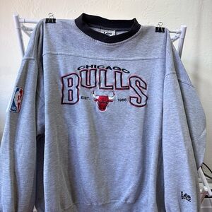 Vintage Lee Sport Chicago Bulls Gray Crewneck Sweatshirt